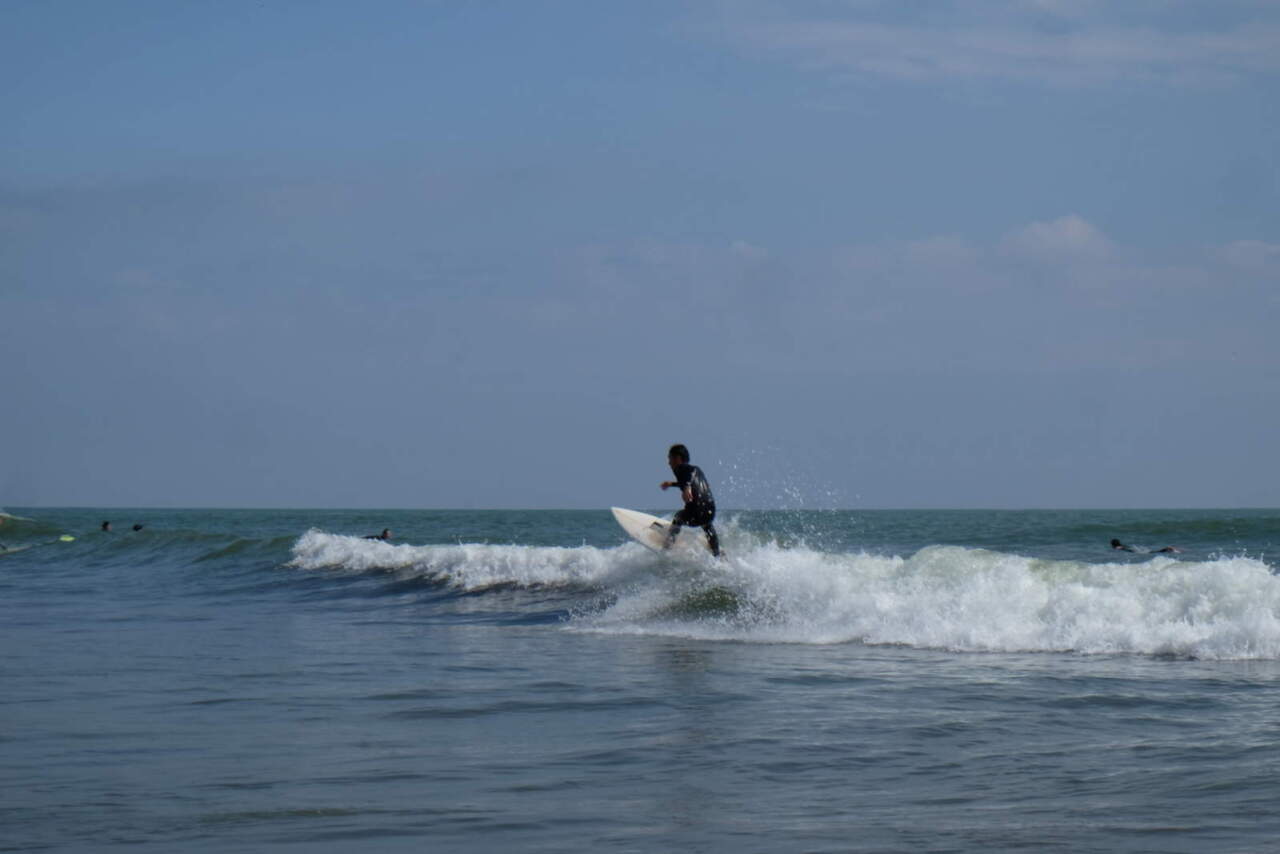 サーフとスノーボードを独自の視点で結ぶ ローカルヒーロー、田中鬼