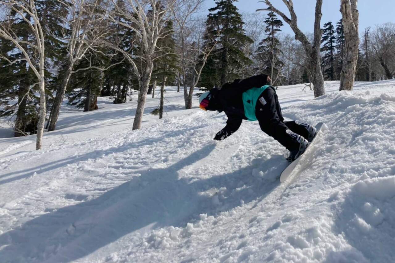 札幌移住者のスノーボーディング白書 |  スノーボードショップMOJANE｜スノボ,サーフィン,自転車,スケートボードなど札幌のアーバンスポーツスタイルを提案)