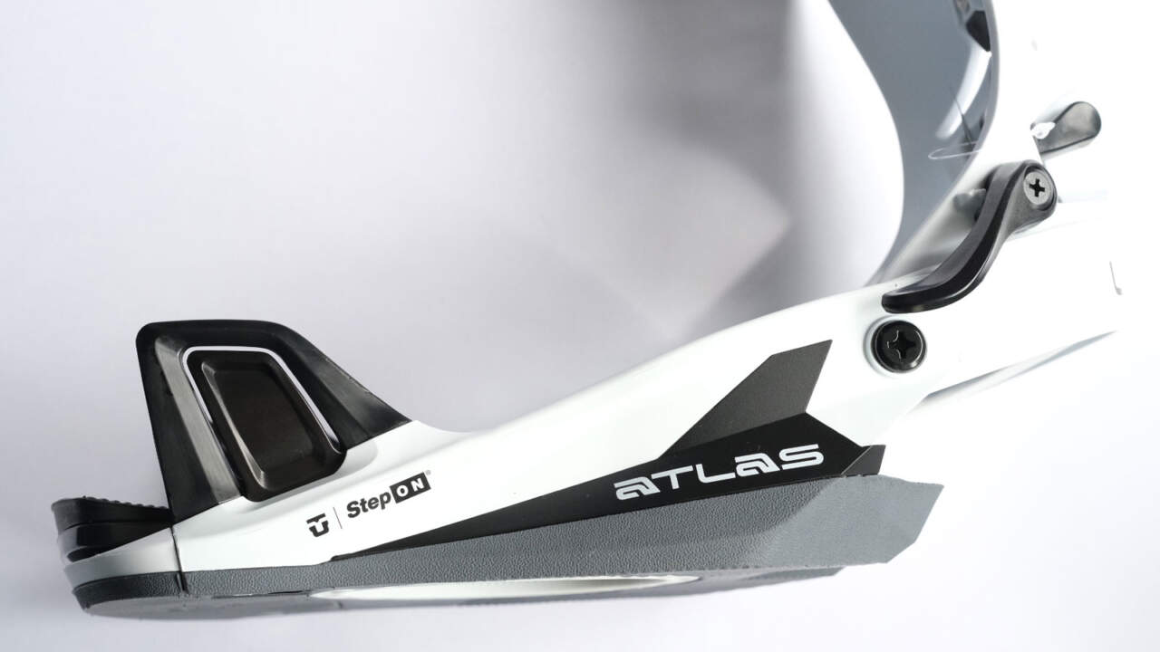 UNION ATLAS STEP ON 25-26 ベースプレート