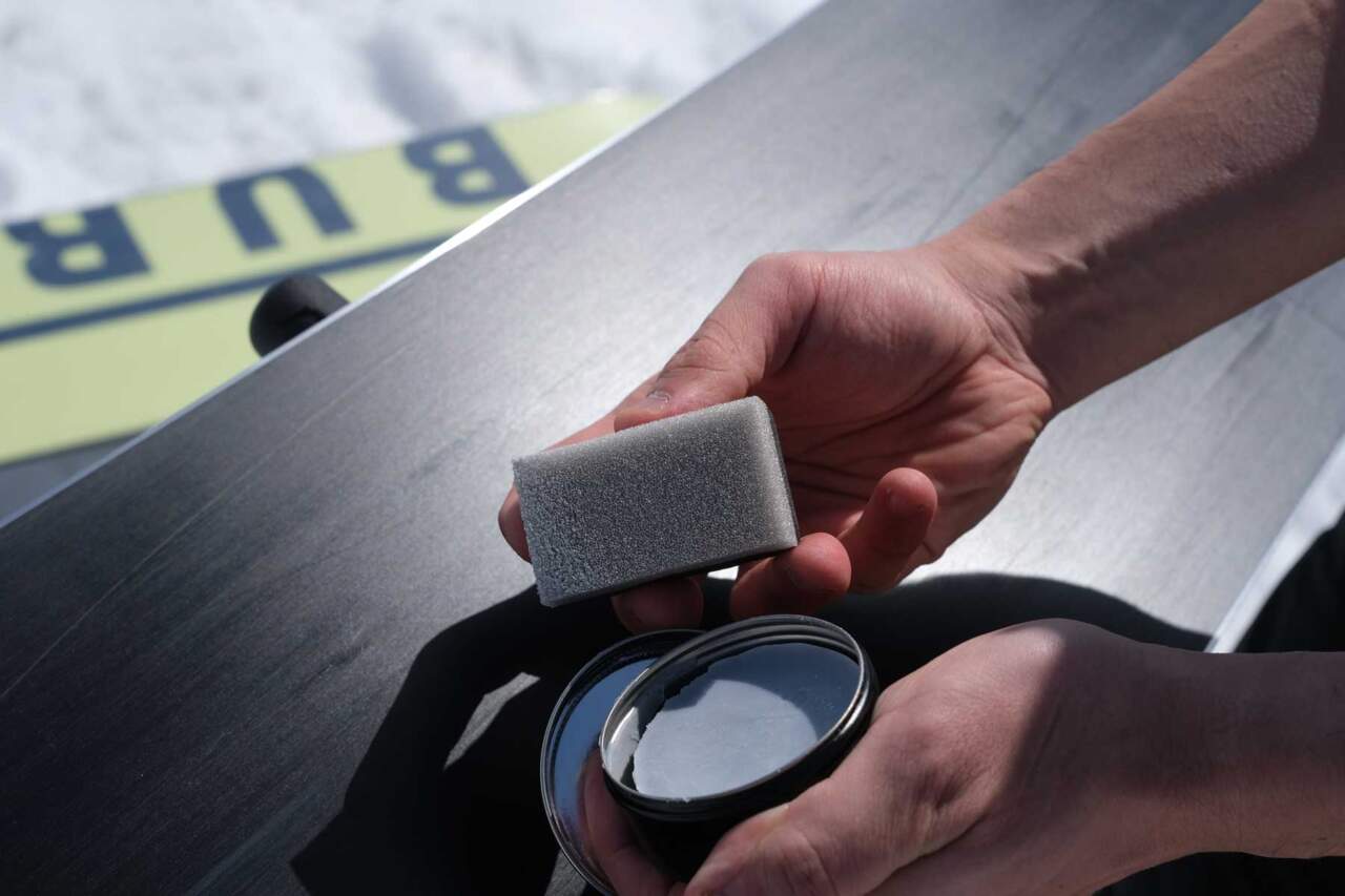 現地でのワクシング